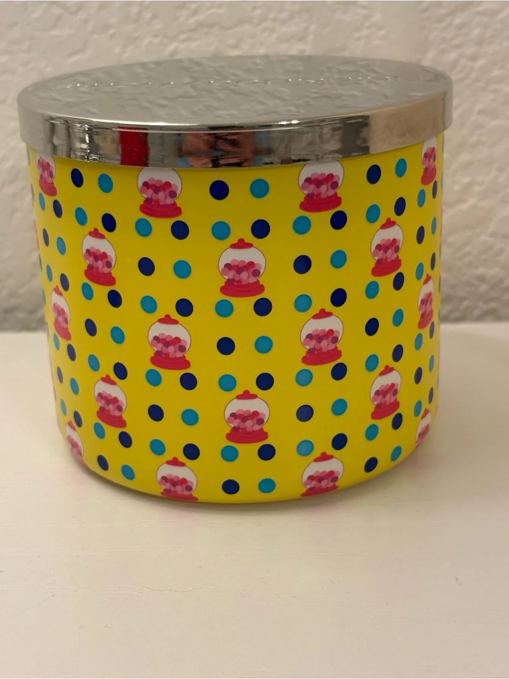 Bath & Body Works Pink Gumball scented 3 wick candle